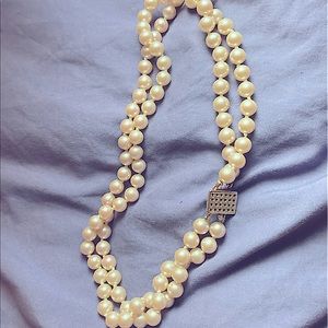 Vintage 2 strand glass pearl necklace